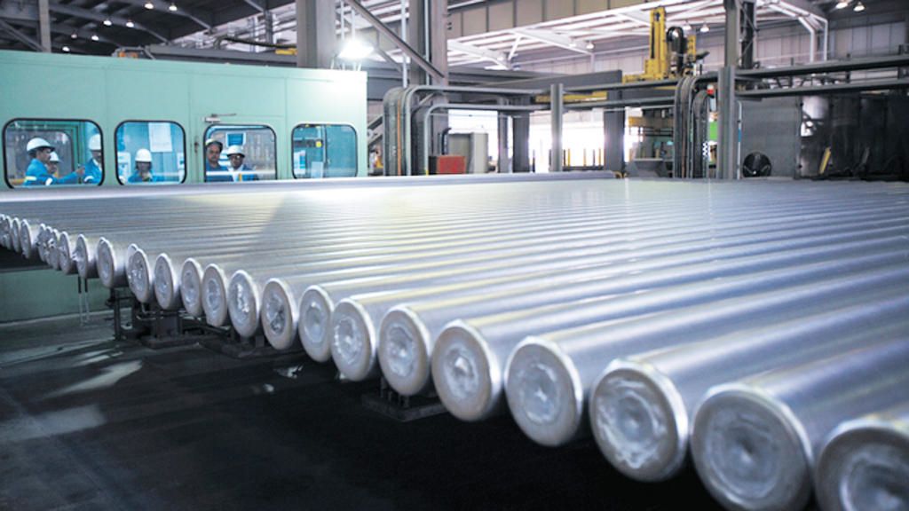 عالمية: إيران: (سبائك الصلب) تتصدر قائمة صادرات المعادن الإيرانية تلاها (خام الحديد) خلال شهرين