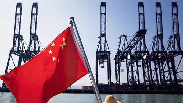 عالمية: هبوط صادرات الصين ووارداتها في شهرين بسبب كورونا