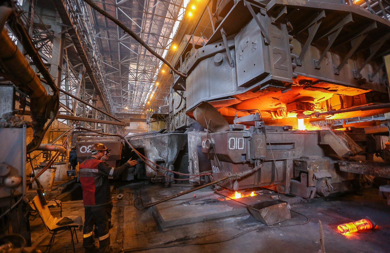 إحصائيات: مصر تتصدر الدول العربية والإفريقيا بإنتاج الصلب خلال مايو..وأرتفاع5.4%بإنتاج الصلب العالمي