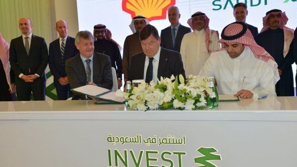 السعودية توقيع مذكرة تفاهم مع شركتي (شيل) و(اية إم جي) لإنشاء مصنع لإنتاج أنواع متخصصة من الصلب