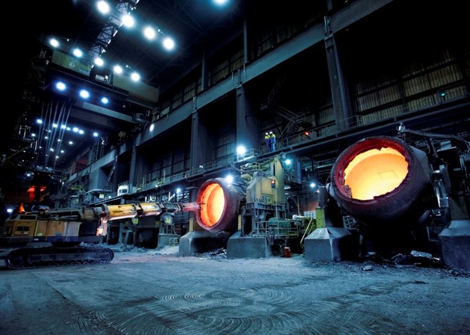 عالميـة: بريطانيا تدعو(تاتا ستيل)الهندية لمنحها مهلةلإنقاذ العمال وصناعةالصلب البريطانية من الإنهيار