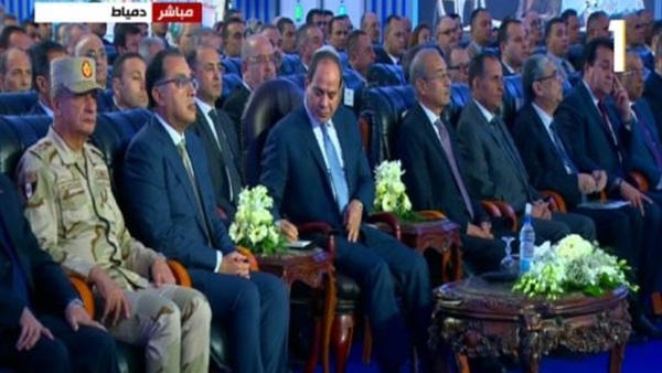 مصر: أفتتاح عدد من المشروعات القومية بمدينة دمياط تضم توسعة الميناء ومحطات للطاقة ومشروعات إسكان
