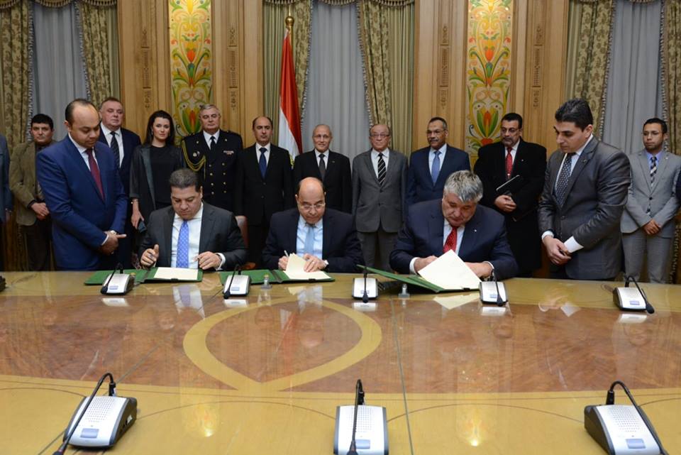 مصر: توقيع مذكرة تفاهم بين الإنتاج الحربي وشركة فالكون الأوكرانية لتصفيح وتدريع السيارات المدنية