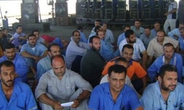 مصر : الحكومة تبدأ صرف 100 مليون جنيه لعمال الحديد والصلب خلال أيام 