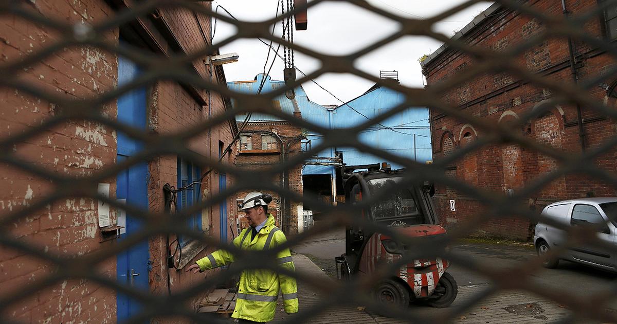 تقرير حول: أزمة صناعة الحديد والصلب في بريطانيا