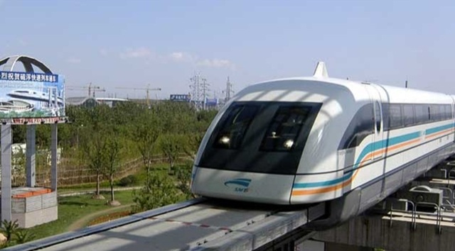 عالمية: الصين تسرع وتيرة استئناف العمل في بناء السكك الحديدية