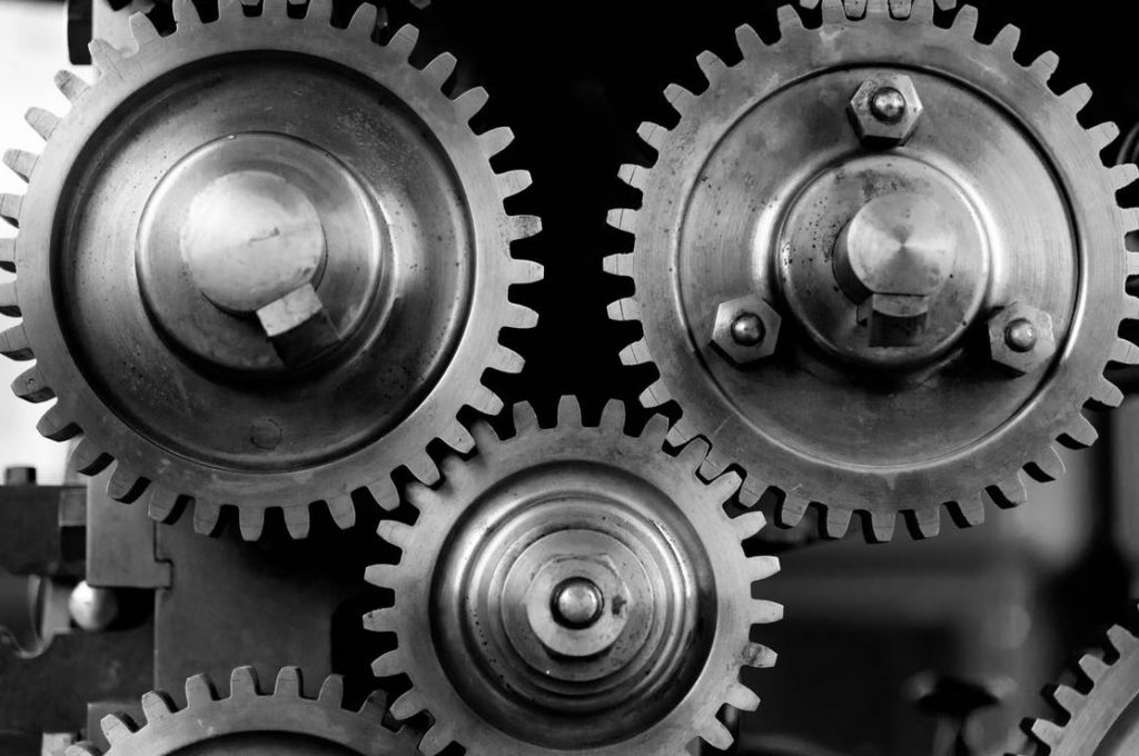 اقتصاد: طلبيات المصانع الأمريكية تتراجع بفعل الآلات ومعدات النقل