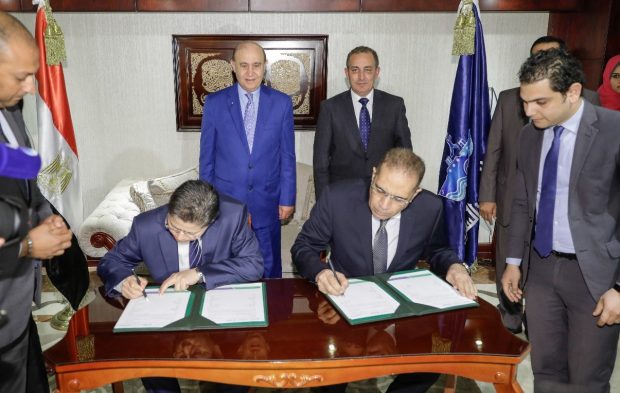 مصر: مميش يشهد توقيع استلام المرحلة الجديدة من منطقة (تيدا) الصينية