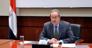 مصر: وزير الصناعة استمرار التحقيق فى شكوى صناع الحديد من إغراق المستورد   
