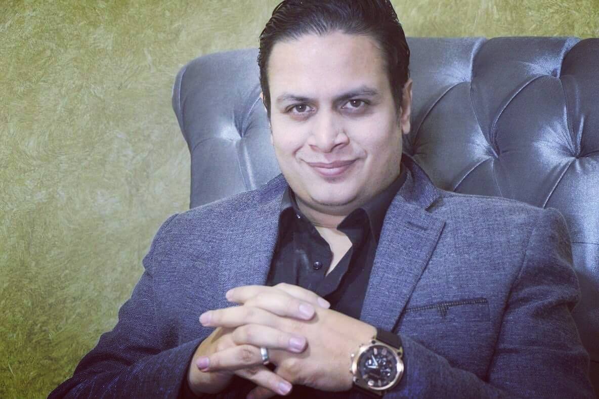 شبكه الحديد والصلب.. والتحرك ثلاثى الأبعاد.. بقلم أحمد حجازي