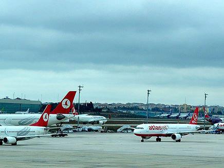 تركيا : تركيا تطرح مناقصة لبناء أضخم مطار في العالم 