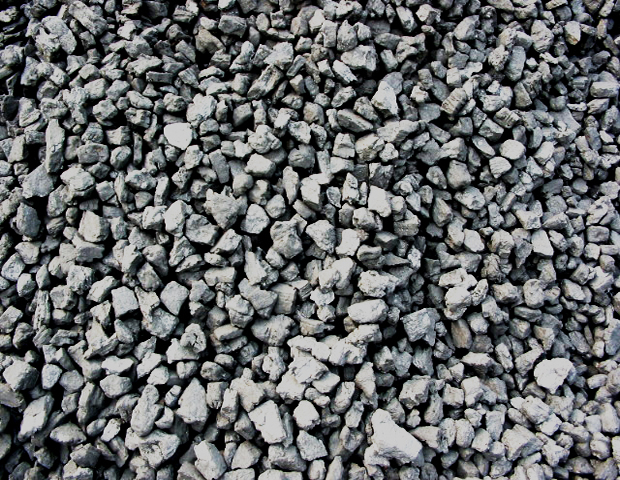 مصر : "الحديد والصلب" تفاضل بين شركتين أجنبيتين لتوريد 150 ألف طن فحم سنوياً