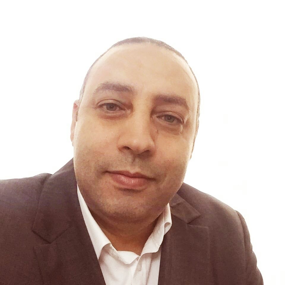 شوكت.. السماء ملبده بالغيــوم..!! نظرة حول.. حركة أسواق الصلب العالمية الحالية