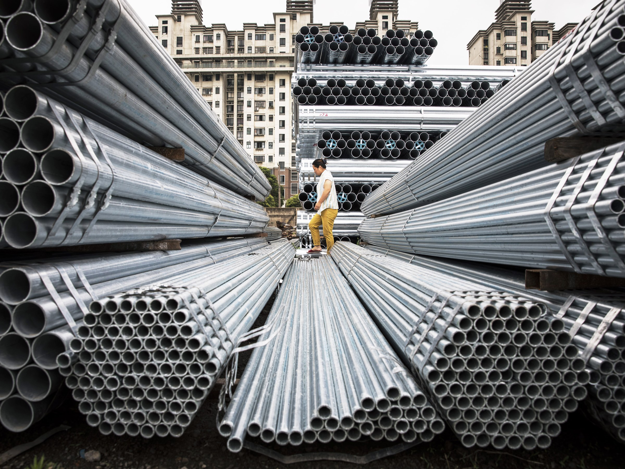 الإمارات: عملاق الفولاذ الصيني (ماستيل) يتخذ من جبل على مقراً لتصدير منتجاته لأسواق الشرق الأوسط