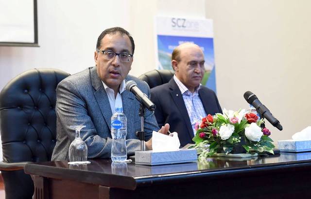 مصر: رئيس الوزراء يلتقي كبار المطورين الصناعيين والمستثمرين بالمنطقة الجنوبية بقناة السويس