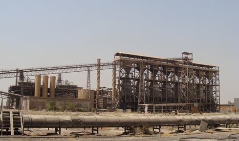 أخبار - العراق: وزارة البيئة تتابع المرحلة الثانية من أعمال إلازالة في معمل الحديد والصلب في البصرة 