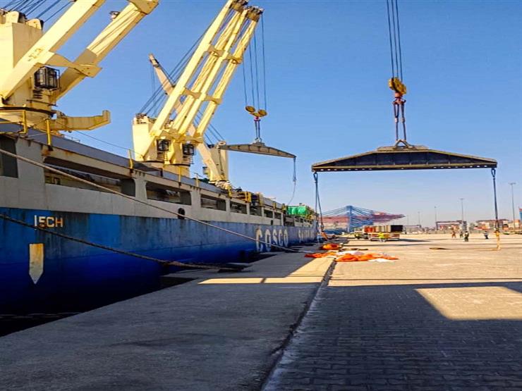 حركة المواني: وصول الدفعة الثانية لمعدات كوبري الفردان  المعدني العائم إلى ميناء شرق بورسعيد