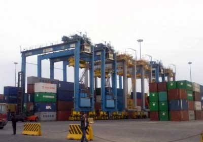 مصر: وصول 42313 طن حديد إلى ميناء الأدبية قادمة من مدينة الجوبال و50165 طن كلينكر بميناء السخنة