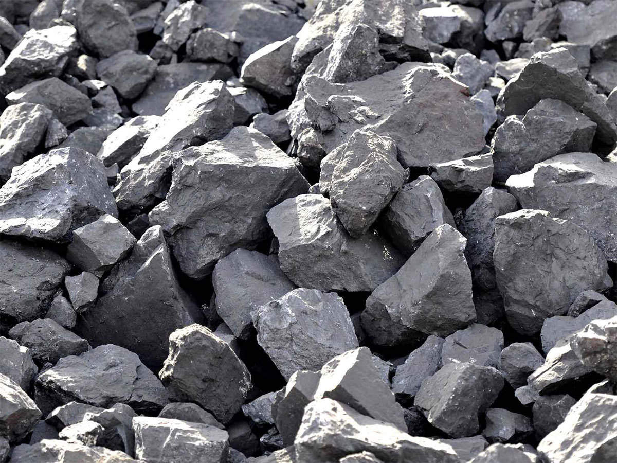 خام الحديد يقفز إلى 122 دولاراً للطن مع استمرار قوة الطلب والشراء