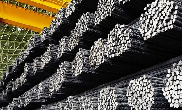 الإمارات: شركات المقاولات تتحوط من تقلبات أسعار الحديد