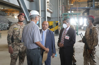 اليمن: متابعة سير الإنتاج بمصنع الأكسجين التابع للحديد والصلب اليمني بالمكلا 