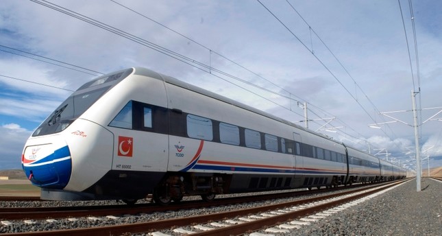 عالمية: الاتحاد الأوروبي يمنح تركيا 275 مليون يورو لبناء خط سكك حديدية إلى بلغاريا