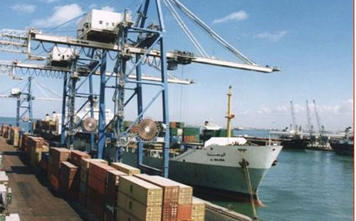 أخبار- مصر:وصول 9 آلاف طن حديد الي ميناء الإسكندرية