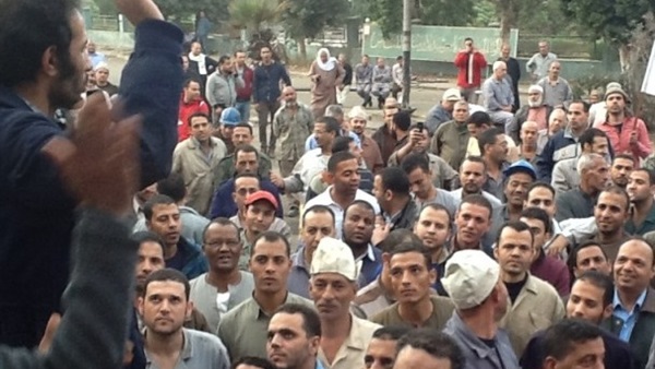 مصر : وصول نائب رئيس اتحاد العمال للتفاوض مع عمال شركة الكوك