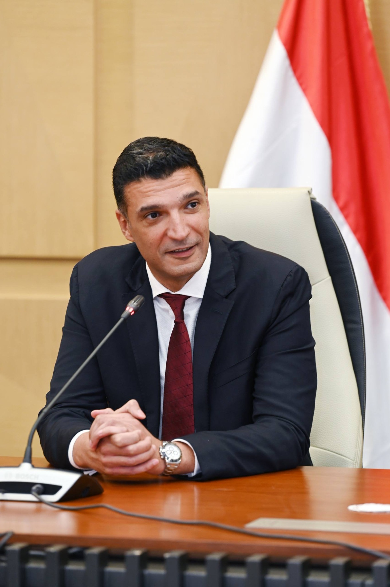 وزارة الصناعة المصرية تنفي التصريحات المنسوبة لوزير الصناعة بشأن المصانع المتعثرة والمصانع الجاري إنشاؤها والمصانع المغلقة