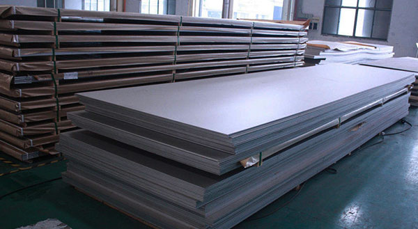 مصر : اجتماع بين "الصناعات الهندسية" و"مكافحة الإغراق" لمناقشة فرص رسم على واردات "الصاج"