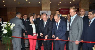 أخبار - مصر : وزير الإسكان يفتتح معرض "سيتى سكيب" العقارى بحضور مستثمرين عرب وأجانب