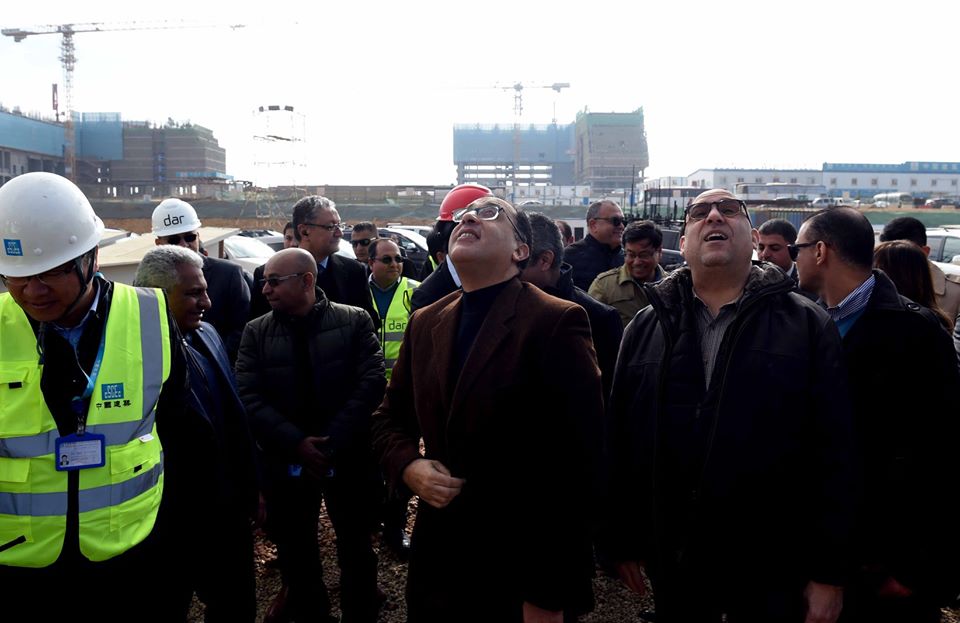 اقتصاد: جولة تفقدية لمدبولي بالعاصمة الإدارية.. لمتابعة الأعمال الإنشائية والبرج الأيقوني