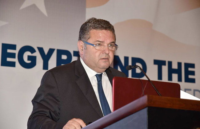 مصر: اتفاق بين النصر للسيارات ونيسان لإنتاج 100 ألف سيارة سنويا وتصدير معظم الإنتاج للخارج