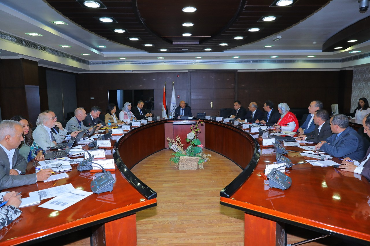 مصر: وفد (البنك الدولى) يشيد بالتطور الكبير الذي شهدته الموانئ المصرية