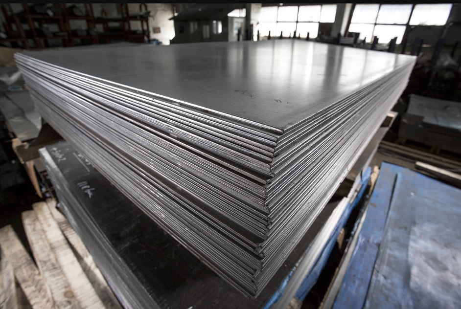 الألواح الصينية تفقد قدرتها التنافسية بسبب إرتفاع أسعارها