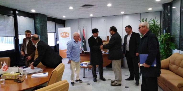 ليبيا: الحديد والصلب الليبية توقع عقداً مع شركة هندية لصيانة الوحدة الأولى بمحطة الكهرباء والتحلية 