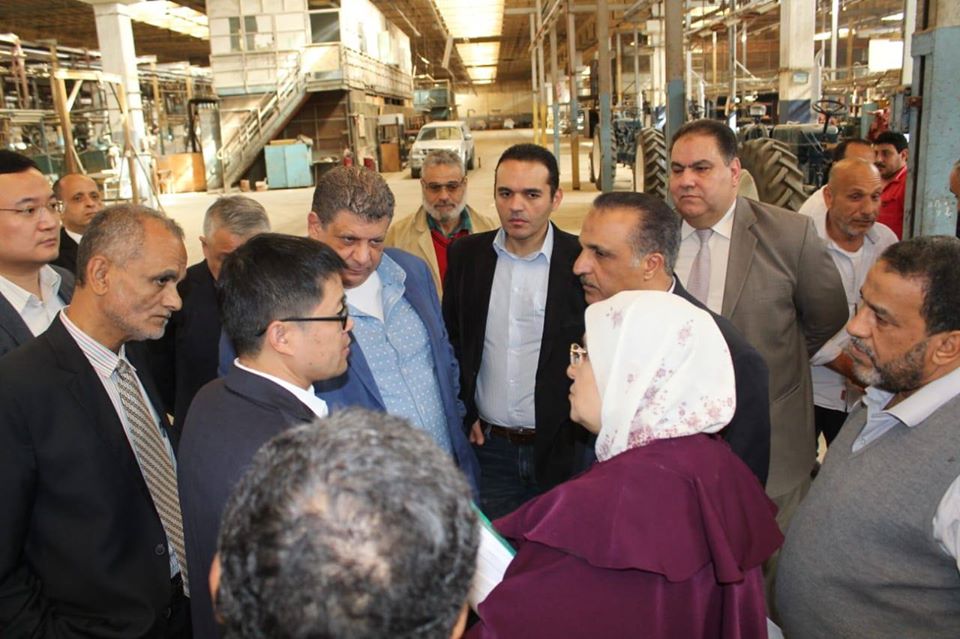 مصر: وفد من (دونج فينج) الصينية يزور شركتي النصر والهندسية للسيارات