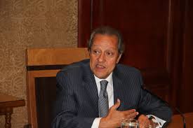 مصر: فخرى عبد النور: متوسط دخل العامل فى الحديد والصلب 6200 جنيه