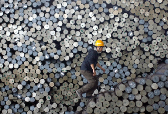 عالميـة: الصين: مشكلة الطاقة الإنتاجية الفائضة للحديد تحتاج إلى تعاون دولي