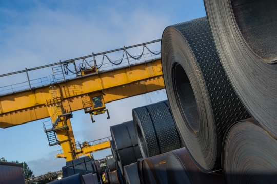 عالمية: منتجو الصلب الأوروبي يدعو (الاتحاد الأوروبي) إلى خفض حصص الاستيراد