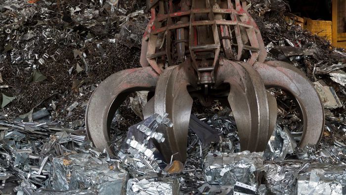 عالمية: أرتفاع استهلاك (الخردة) في الصين لأعلى مستوى.. وأرتفاع أسعار (خام الحديد) يضغط على المُصنعين