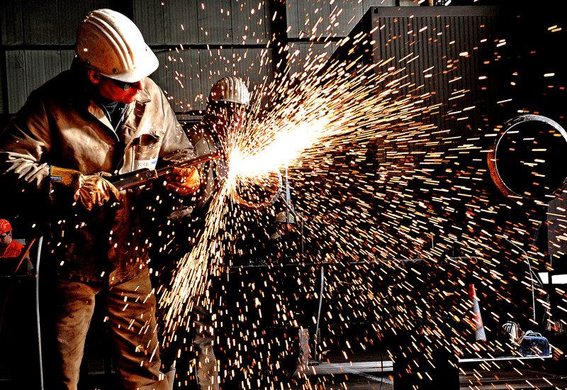 عالميـة: معاناة معظم منتجي الصلب في الصين من تراجع الأسعار العالمية مما دفعت البعض لوقف الإنتاج