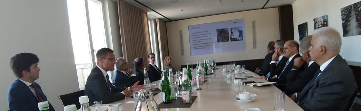 اقتصاد:اتحادالصناعات يبحث تعزيز صناعةالسيارات مع الألمانية..وإشادة الغرفة الألمانية بالاقتصادالمصري