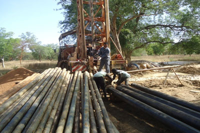 السودان: 12.4 مليون دولار من الصين لتنفيذ 50 بئرا جوفيا بالسودان