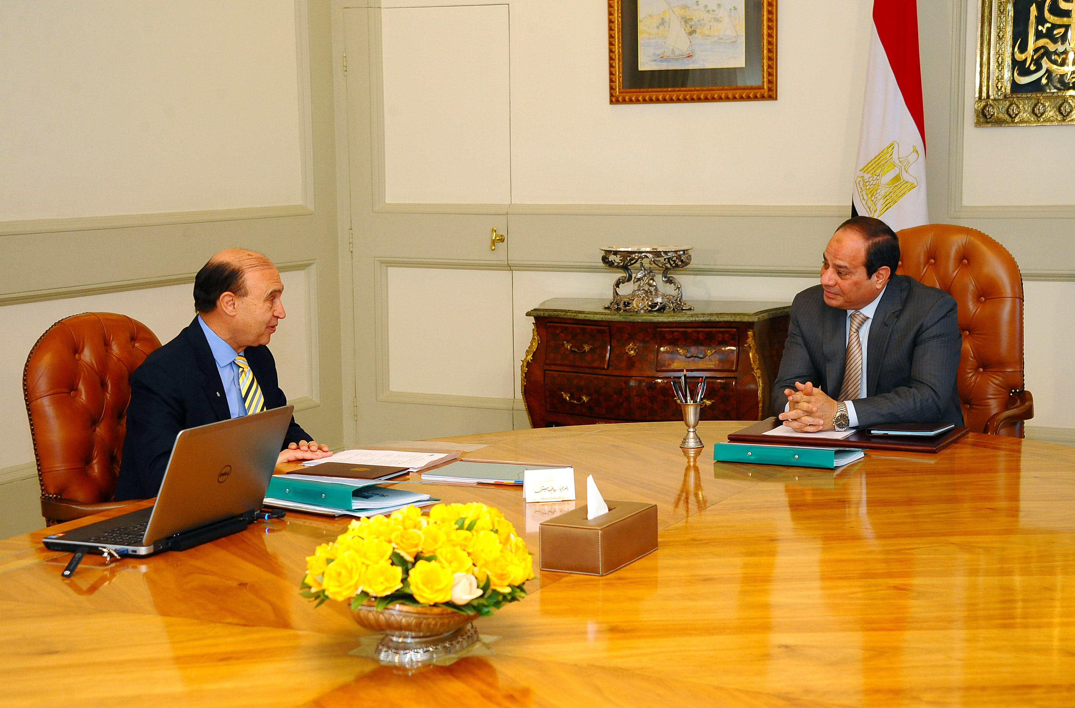 مصر: غــداً..  إنطلاق المؤتمر العالمي الأول لقناة السويس (الفرص والتحديات) وعرض لأجندة المؤتمر