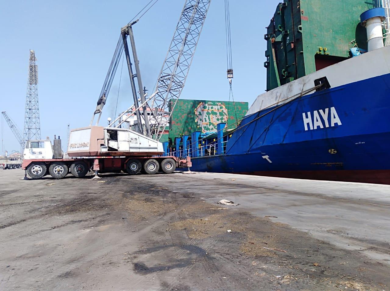 حركة المواني: تفريع 4900 طن حديد بموانئ بورسعيد