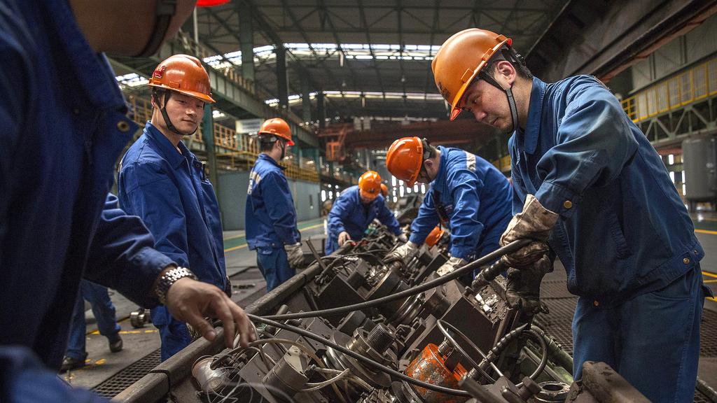 اقتصاد: تألق قطاعي الصناعة والتجزئة بالصين مع تراجع توترات التجارة.. وإنخفاض قطاع البناء خلال نوفمبر