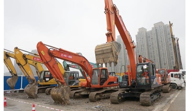 الصين: أزدهار مبيعات الحفارات بالصين خلال أبريل