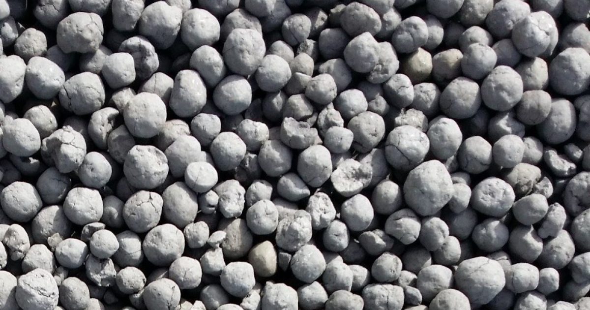 شركة "JFE Steel" تُنتج أول عينة تجريبية من الحديد المختزل المباشر باستخدام الهيدروجين الأخضر