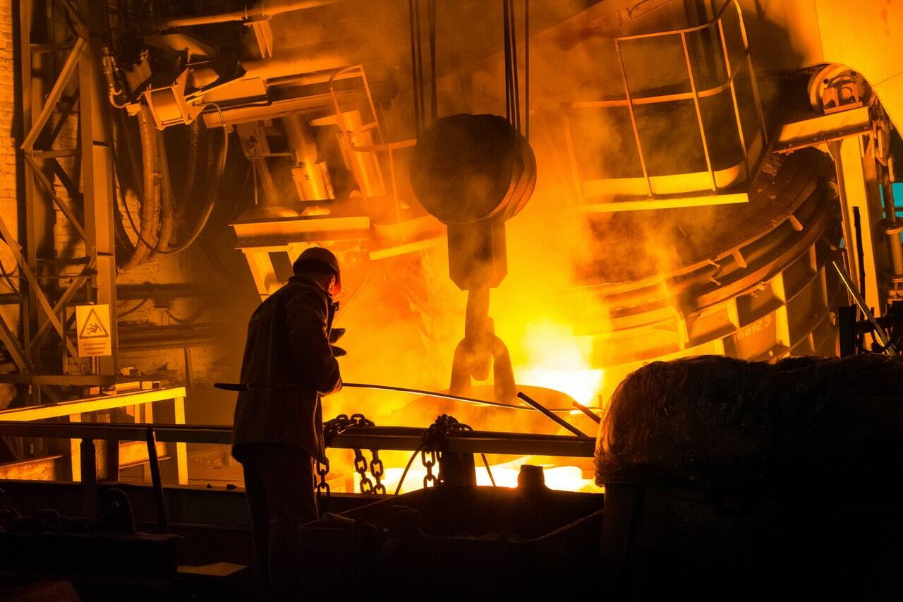 بالأرقام.. تقرير "worldsteel 2026" يكشف تحولات هيكلية عميقة في صناعة الصلب العالمية